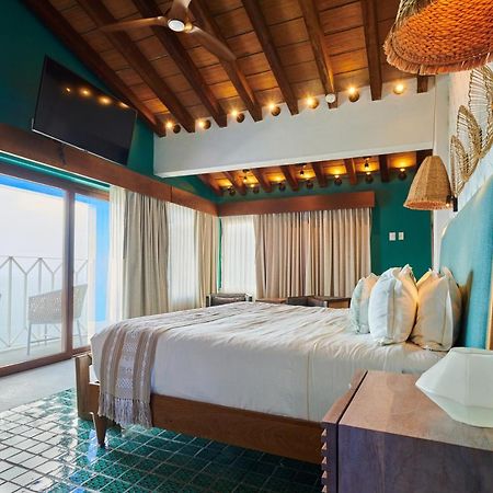 Hotel Luxury Patio Azul (Adults Only) 巴亞爾塔港 外观 照片 Suite at the Hotel Habitas