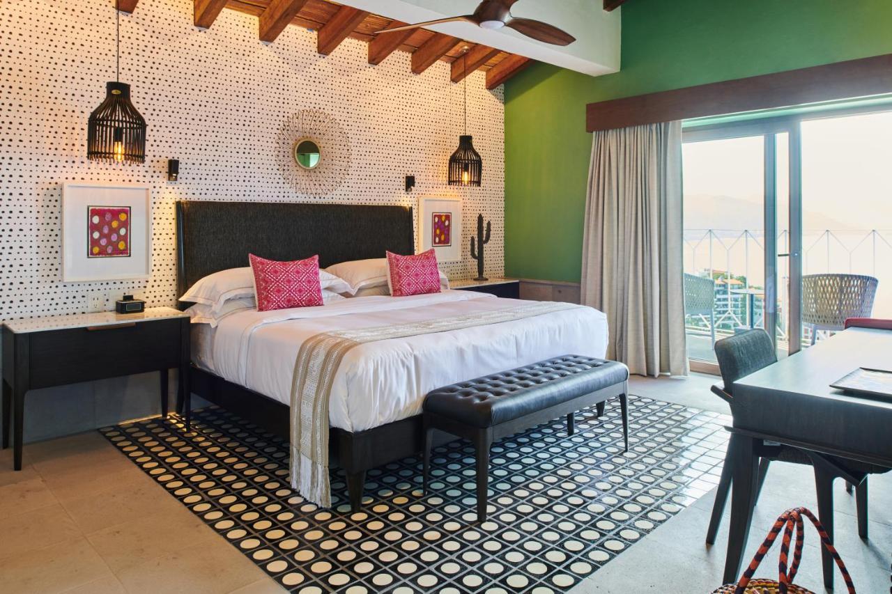 Hotel Luxury Patio Azul (Adults Only) 巴亞爾塔港 外观 照片 A bedroom at the hotel