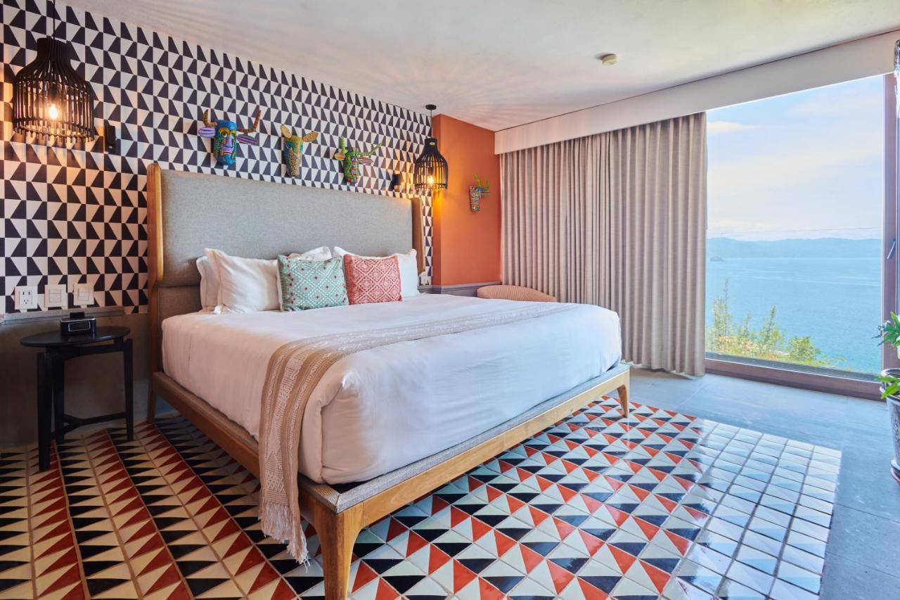 Hotel Luxury Patio Azul (Adults Only) 巴亞爾塔港 外观 照片 A bedroom at the hotel