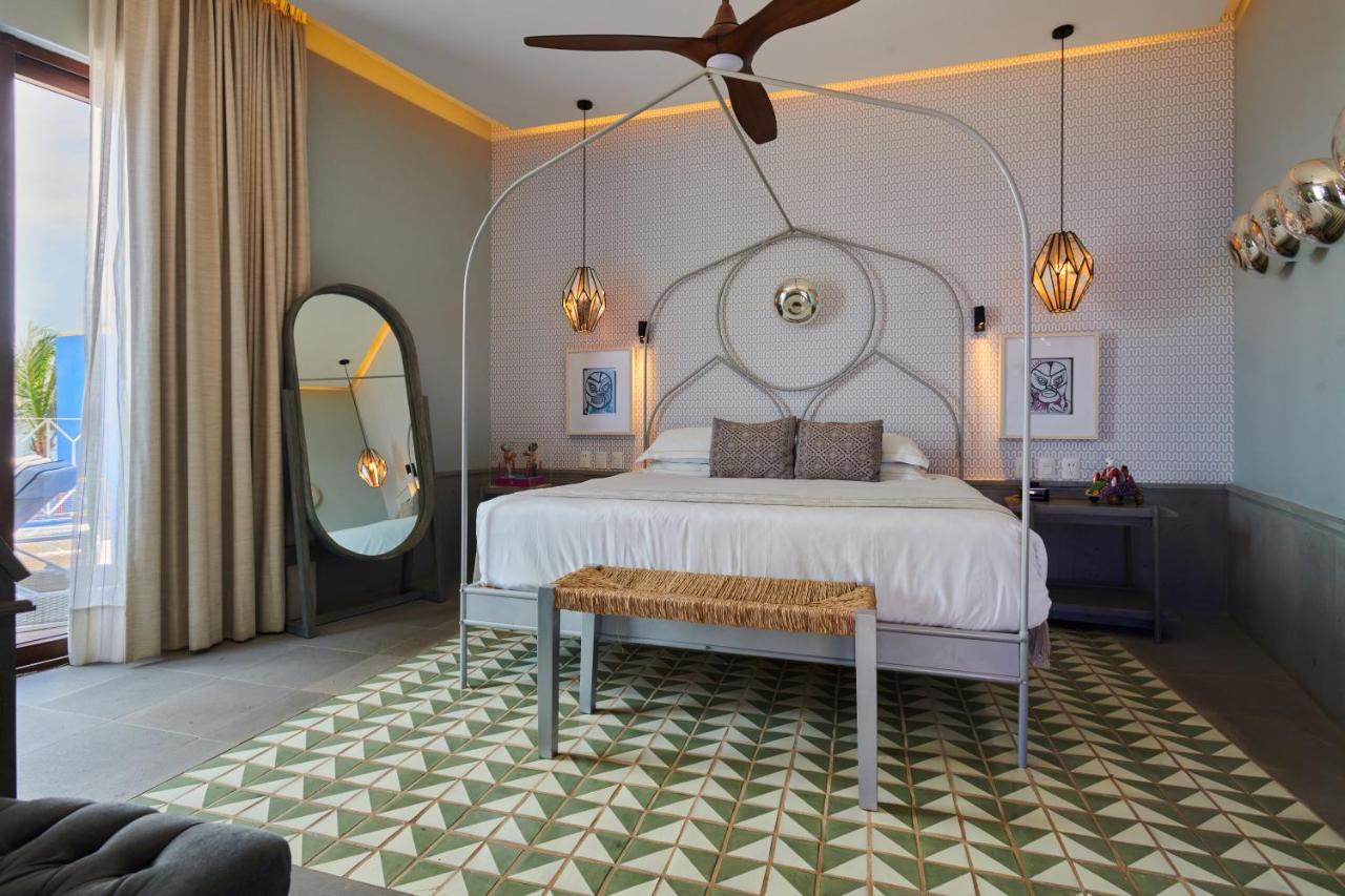 Hotel Luxury Patio Azul (Adults Only) 巴亞爾塔港 外观 照片 A bedroom at the hotel