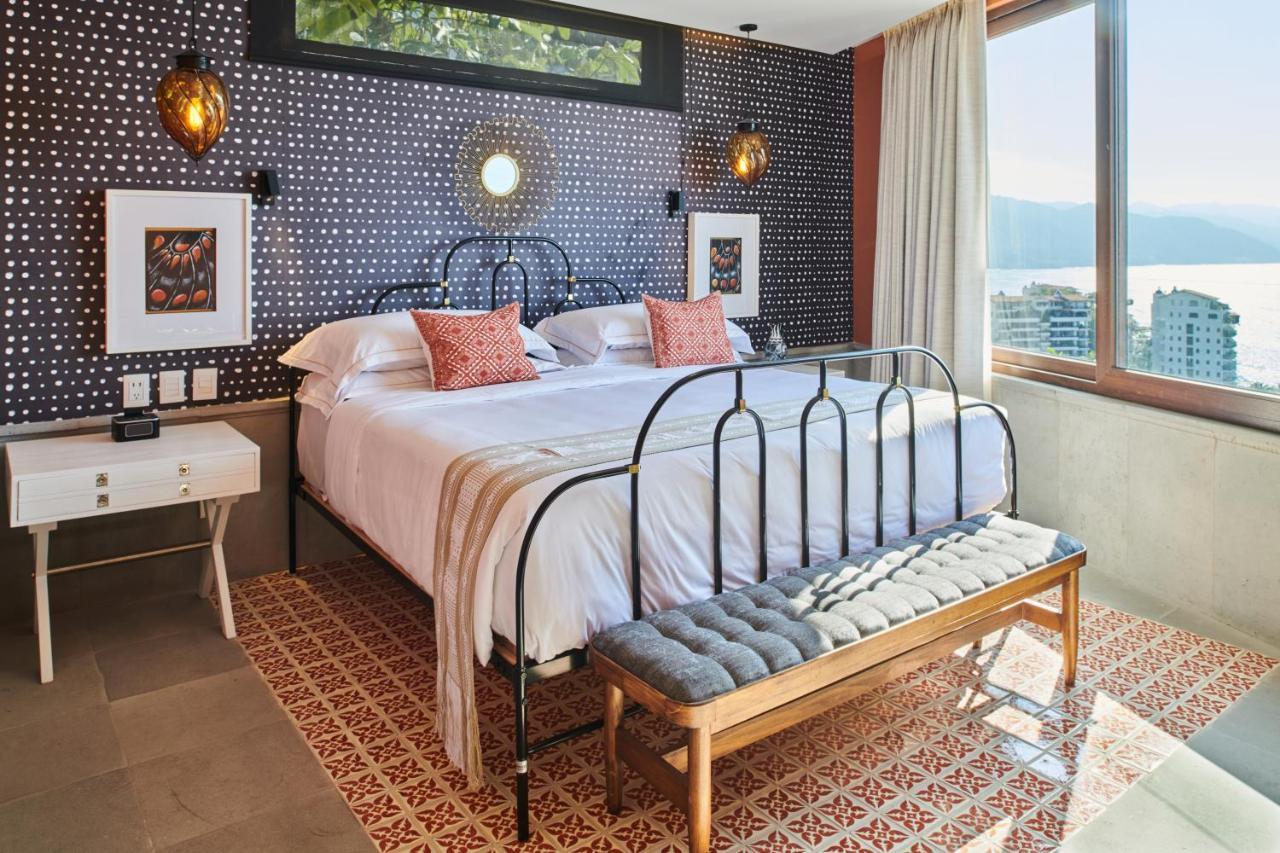Hotel Luxury Patio Azul (Adults Only) 巴亞爾塔港 外观 照片 A bedroom at the hotel