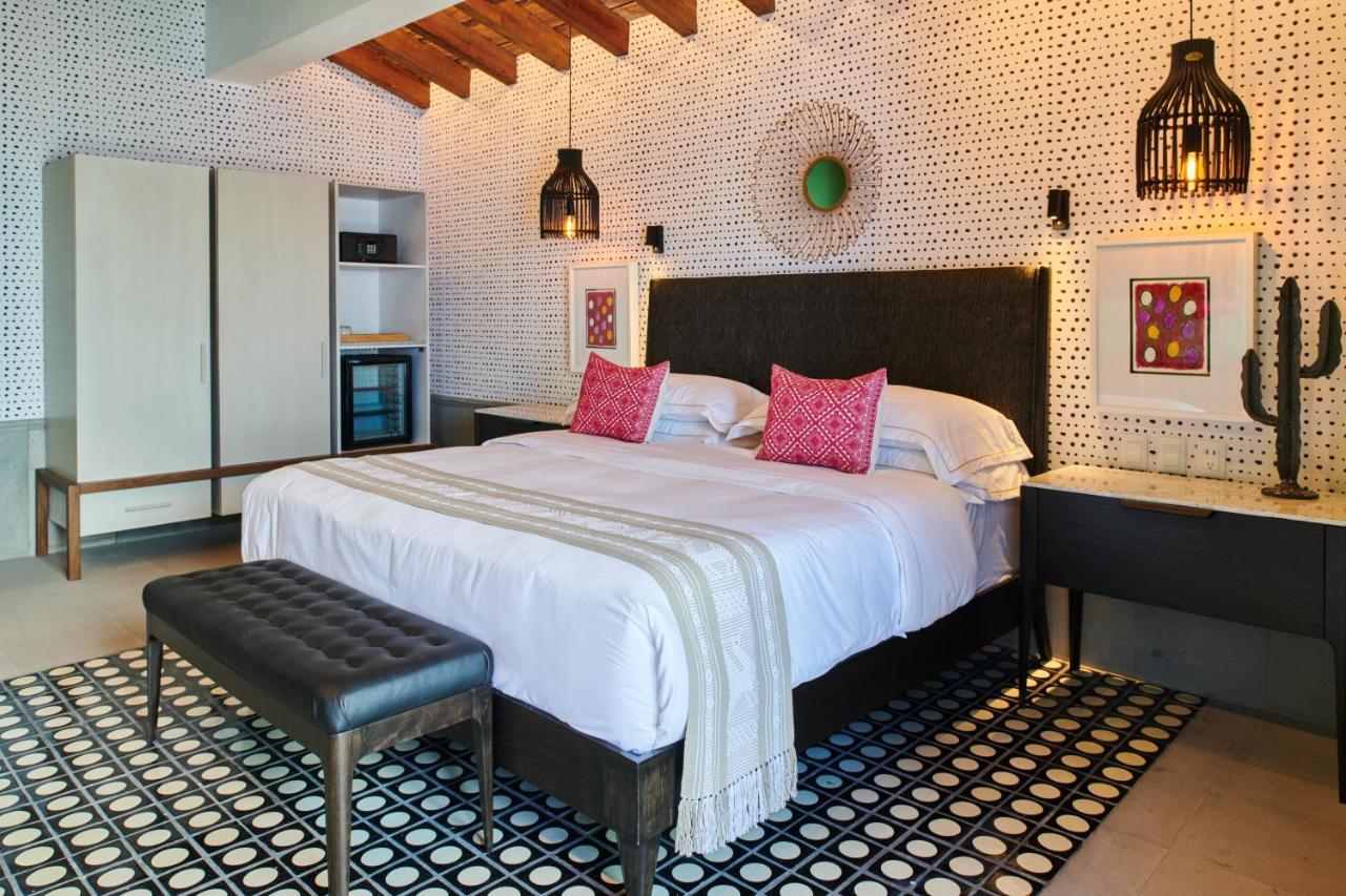 Hotel Luxury Patio Azul (Adults Only) 巴亞爾塔港 外观 照片 A bedroom at the hotel