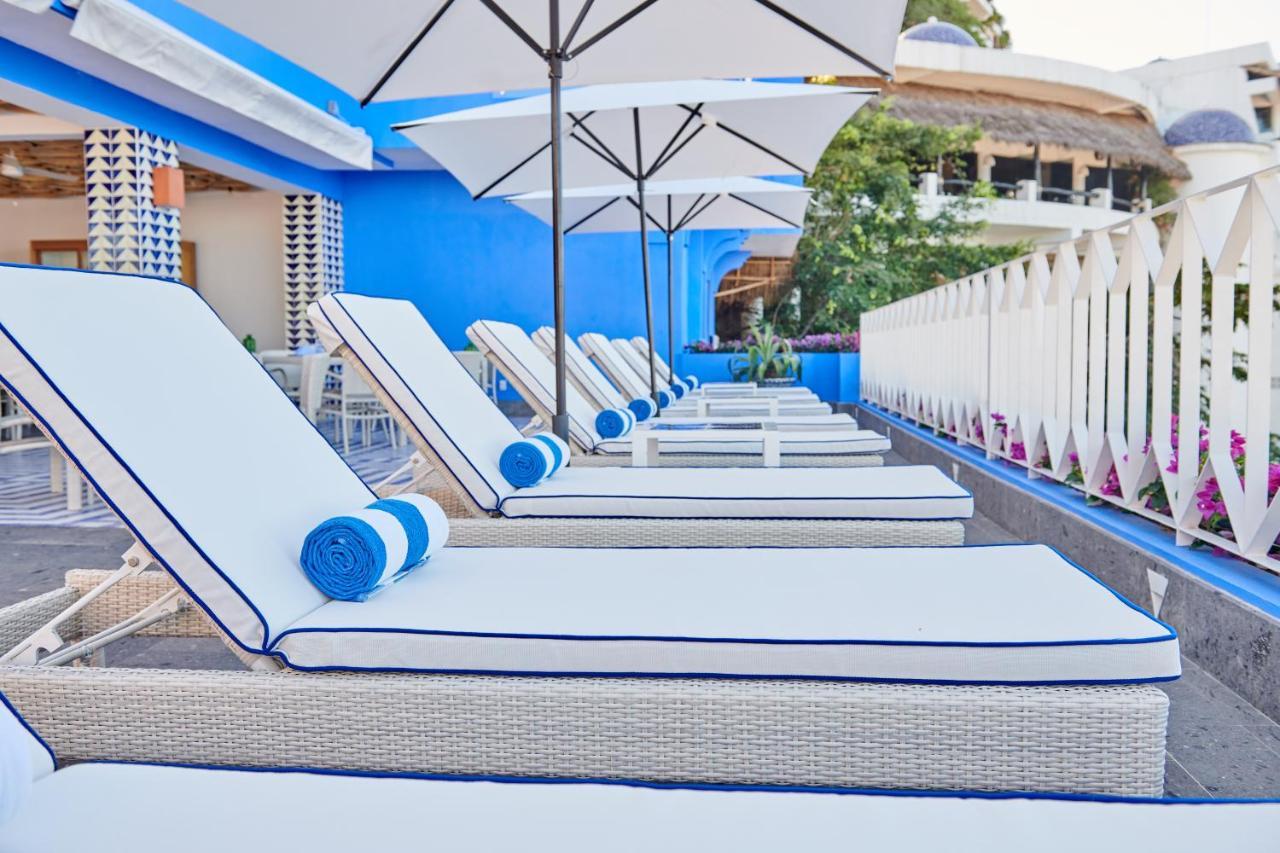 Hotel Luxury Patio Azul (Adults Only) 巴亞爾塔港 外观 照片 The pool at the Beverly Hills Hotel
